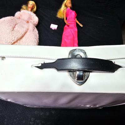 1976 Mattel Superstar Barbie fashion case with two barbie dolls - 1966 Mattel dolls with clothes
