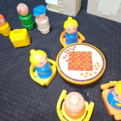 Vintage fisher Price little people with little people furniture and accessories