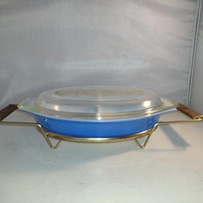 Vintage Pyrex 1 1/2 Quart Divided Vegetable Dish with Lid and Metal Stand