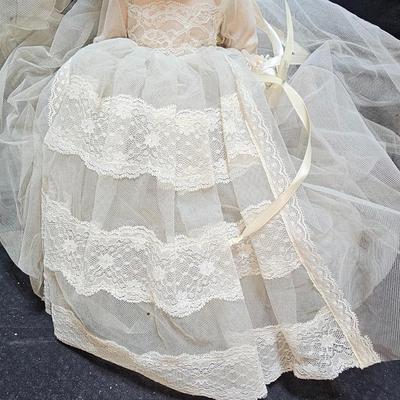 Madame Alexander Mary Ann Bride Doll 1974 Wedding Gown Veil - With tag -