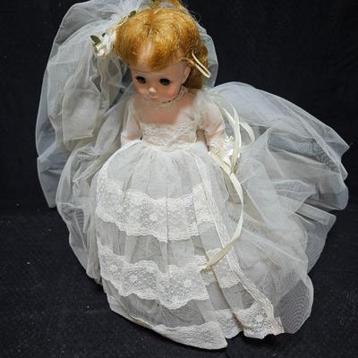 Madame Alexander Mary Ann Bride Doll 1974 Wedding Gown Veil - With tag -