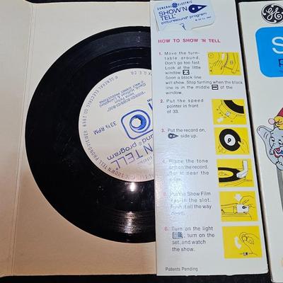 Disney Show N' Tell records, complete with slides - Peter Pan - Pinocchio - Winnie the pooh - Cinderella -Snow White