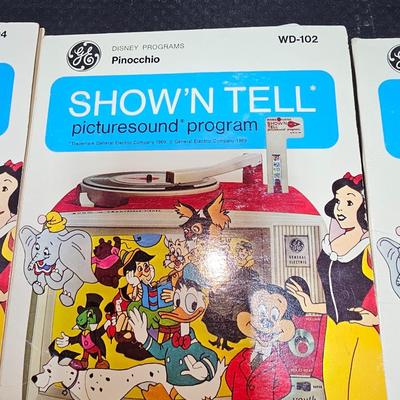 Disney Show N' Tell records, complete with slides - Peter Pan - Pinocchio - Winnie the pooh - Cinderella -Snow White