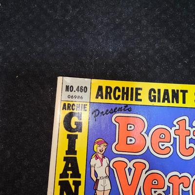 Vintage comic books - Richie Rich - Betty Veronica