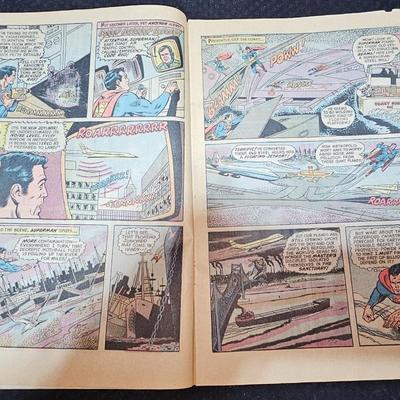 Vintage comic books - Lois Lane - Freedom Fighters - Batman - Atom and Flash and others too!