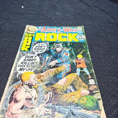 Vintage comic books - Mad - Sad Sack Sarge - Army and War Rock - Baby Snoots - Lost in Space