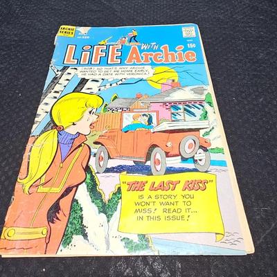 Vintage comic books - Archie's