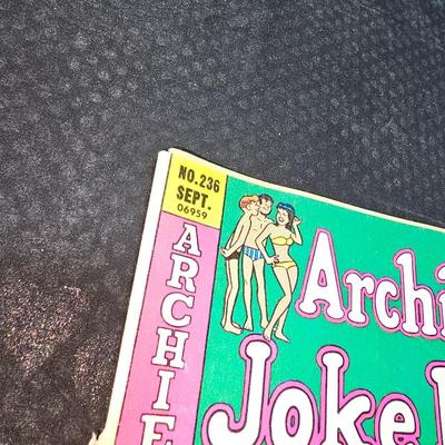 Vintage comic books - Archie's