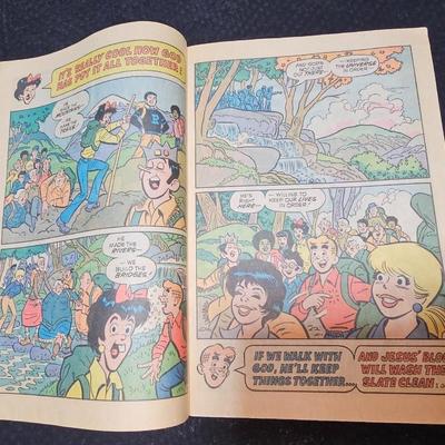 Vintage comic books - Archie's