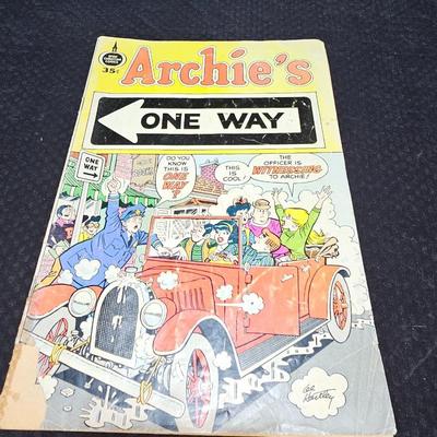 Vintage comic books - Archie's