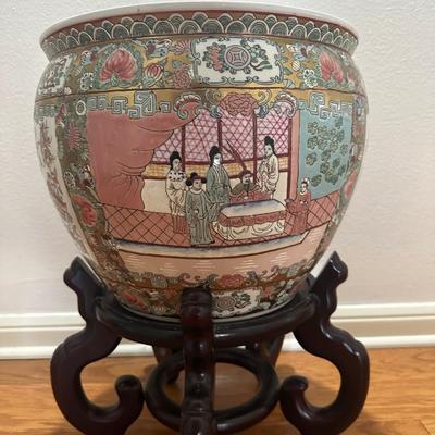 Chinese Rose Medallion Fishbowl Planter