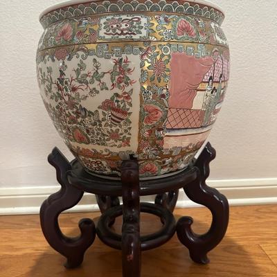 Chinese Rose Medallion Fishbowl Planter