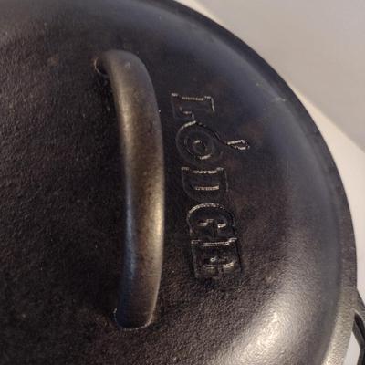 Lodge Cast Iron Dutch Oven 8 DOL with Lid