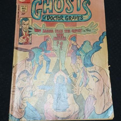 Vintage comic books - Ghosts- Phantom - Ghost Manor - all Charlton Comics