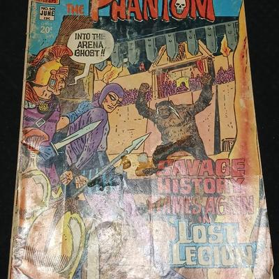 Vintage comic books - Ghosts- Phantom - Ghost Manor - all Charlton Comics
