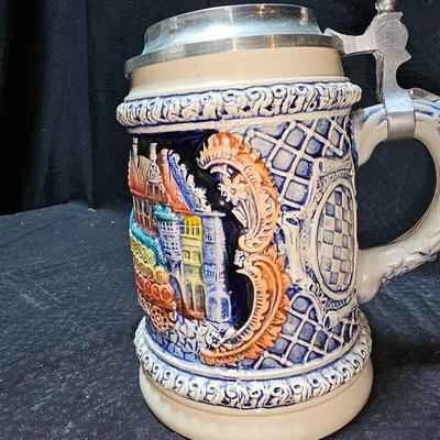 VINTAGE Hofrauhaus German beer stein mug OCTOBERFEST with Pewter lid - Western Germany marked