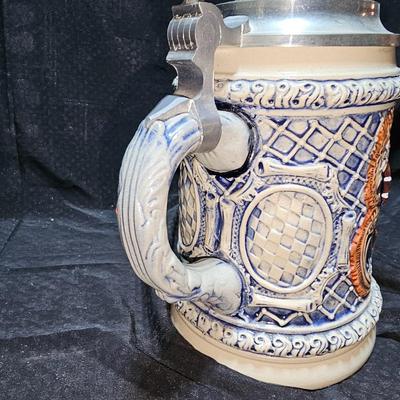 VINTAGE Hofrauhaus German beer stein mug OCTOBERFEST with Pewter lid - Western Germany marked