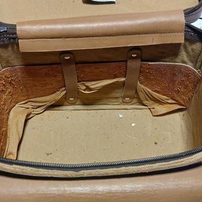 Nice Top Grain Genuine cowhide USA made camera case "The Sportsman - 503"