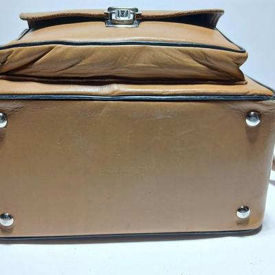 Nice Top Grain Genuine cowhide USA made camera case "The Sportsman - 503"