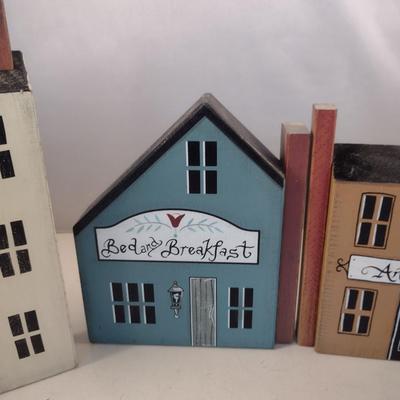 Four Bob Huffman Signed Folk Art Primitive Buildings