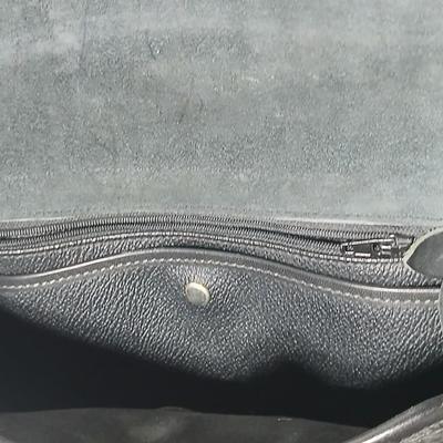 Vintage 90's Dooney & Bourke Black purse Shoulder bag All weather Leather