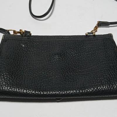 Vintage 90's Dooney & Bourke Black purse Shoulder bag All weather Leather