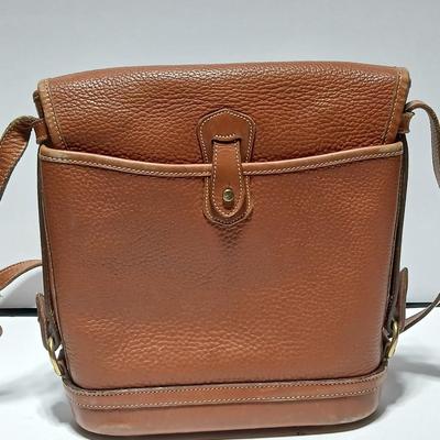 Vintage Dooney & Bourke Messenger Crossbody Bag British Tan Leather Buckle Lock