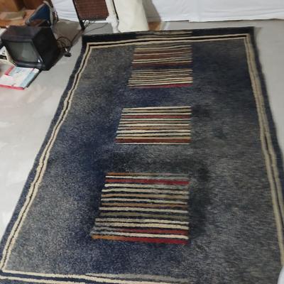 Jewel Stripes designed Navy blue 5'3" x 7'7" Area rug