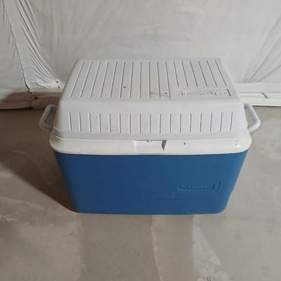 Rubbermaid 56 cooler with Panda bear umbrella and vintage metal Coleman water dispenser