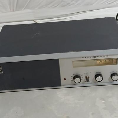 Mobile radio Mastr Progress line two-way FM Stations with magnetic microphone Tested and has volume.