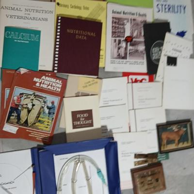 Vintage Colorado State University Veterinarian study books and more