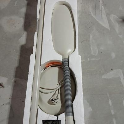 Brand new Bright light lamp - never assembled