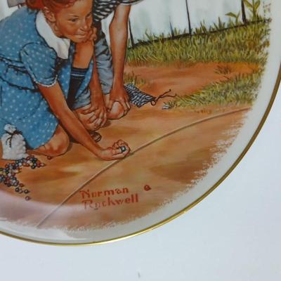 Two Gorham Norman Rockwell Collectible plates - Uninvited Guest and The Challenge