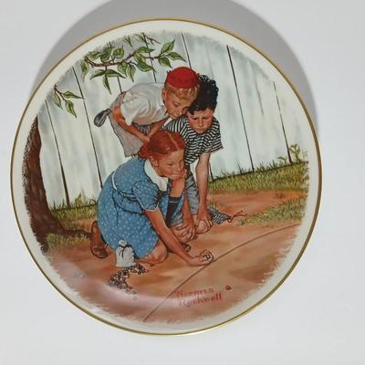 Two Gorham Norman Rockwell Collectible plates - Uninvited Guest and The Challenge