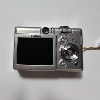 Canon Power shot SD400 Digital ELPH camera with original box and contents