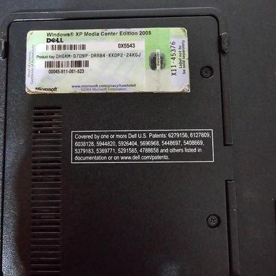 Three vintage laptops for parts or repair - Unknown / unworking condition with power cords