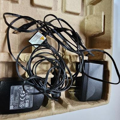 Netgear N300 Wireless router with Logitech wireless mouse