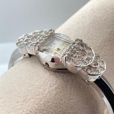 LOT 314: Vintage Watches - Seiko and Benrus Swiss Bracelet