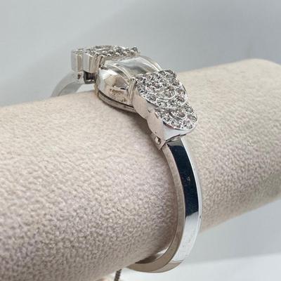 LOT 314: Vintage Watches - Seiko and Benrus Swiss Bracelet