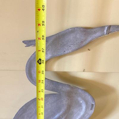 LOT 601225: Garden Decor - Metal Heron, Resin Hanging Planter and Statue "so you think this is a salad bar?"