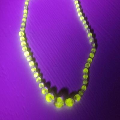 Vintage Uranium Glass Graduated Faceted Bead Necklace- Approx 17" Long