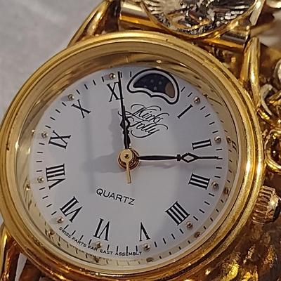 Collection of Jewelry and Accessories