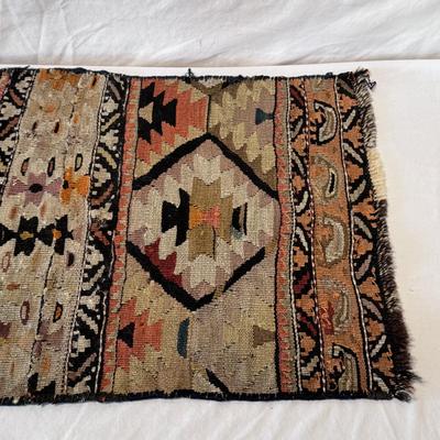 Kilim Style Door Mat and Temari Balls (LR-DZ)