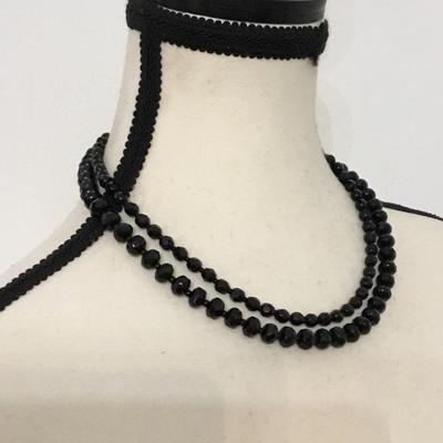 Beautiful faceted black glass beaded necklace