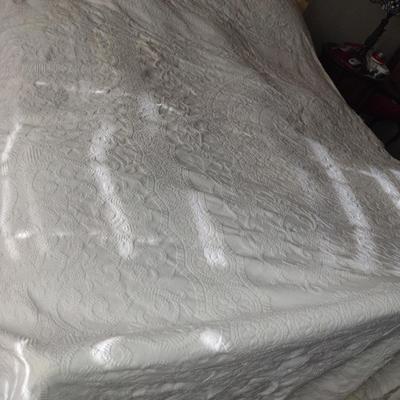 Woven Coverlet- Approx 93" x 103"