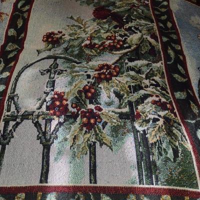 Woven Blanket Set- Bird Design with Dark Background