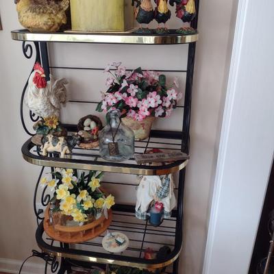 Contents of Shelf- Assorted Home Decor