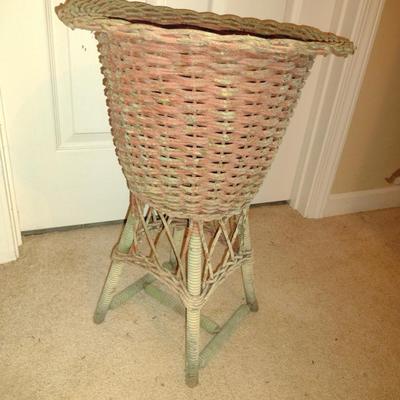 Wicker Plant Stand with Flower Pots and Baskets