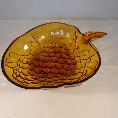 Vintage Strawberry Design Amber Glass Bowl- Approx 13" x 9 1/2"