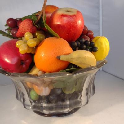 Glass Bowl with Assorted Decorative Fruit